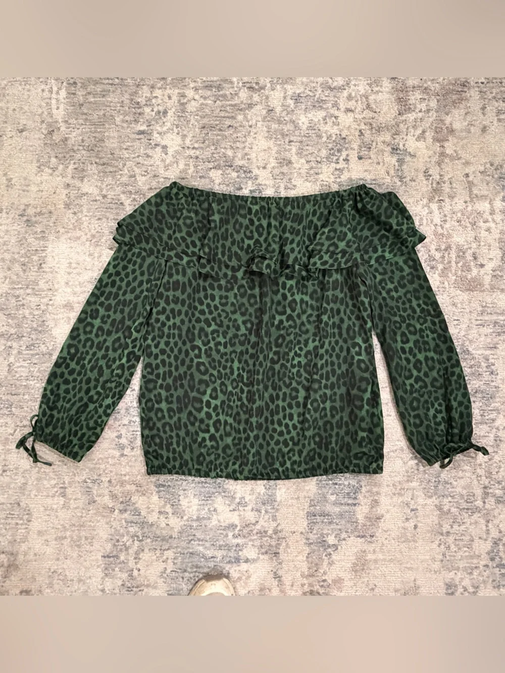 Michael Kors Green and Black Off-Shoulder Leopard Print Top